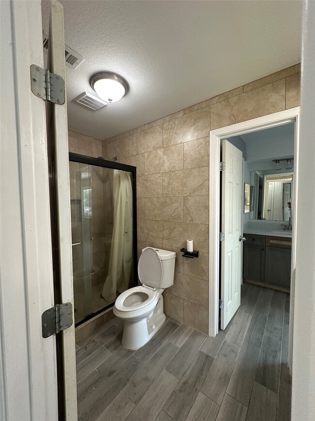 Building Photo - 8332 La Roche Ln