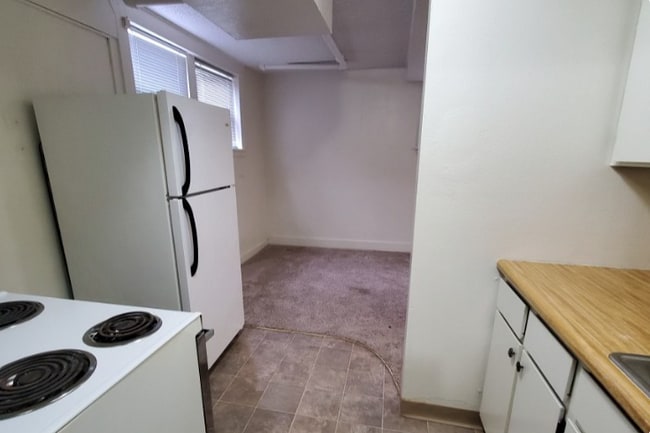 Building Photo - 1801 7th Ave