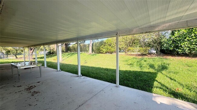 Building Photo - 759 NW 161st Ave