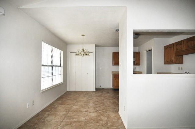 Building Photo - 6701 Oriole Ct