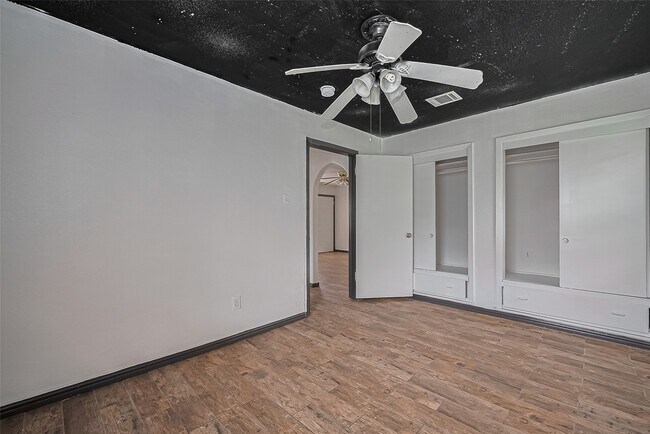 Building Photo - 423 Gammon Dr
