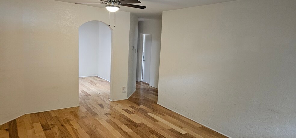 Building Photo - 1505 Walter St SE