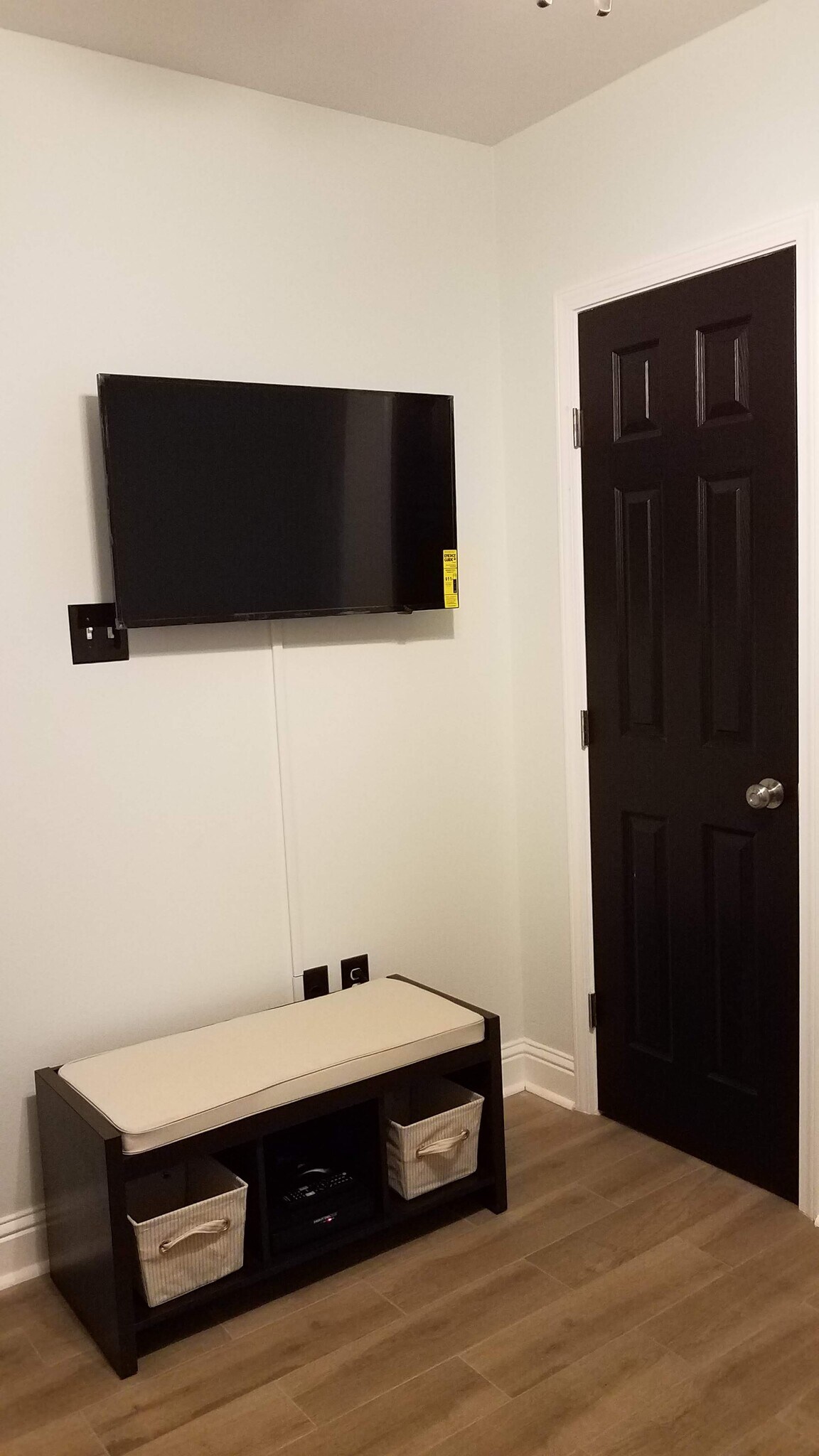 Closet - 3817 General Taylor St