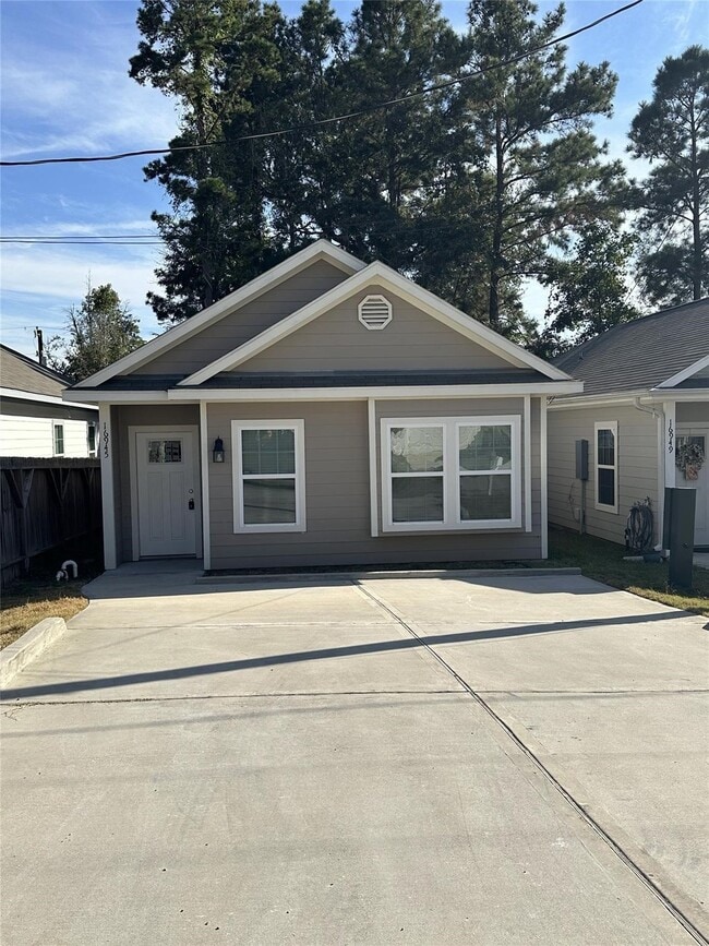 Primary Photo - 16945 Glenheath St