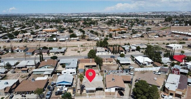 Building Photo - 9351 Carranza Dr