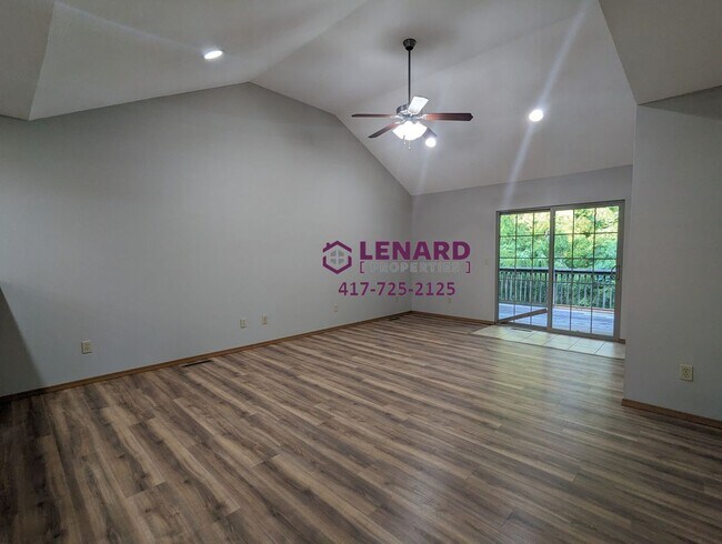 Building Photo - Farm Rd 123