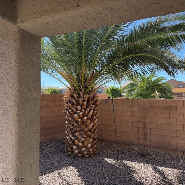 Building Photo - 6842 Feral Dove St