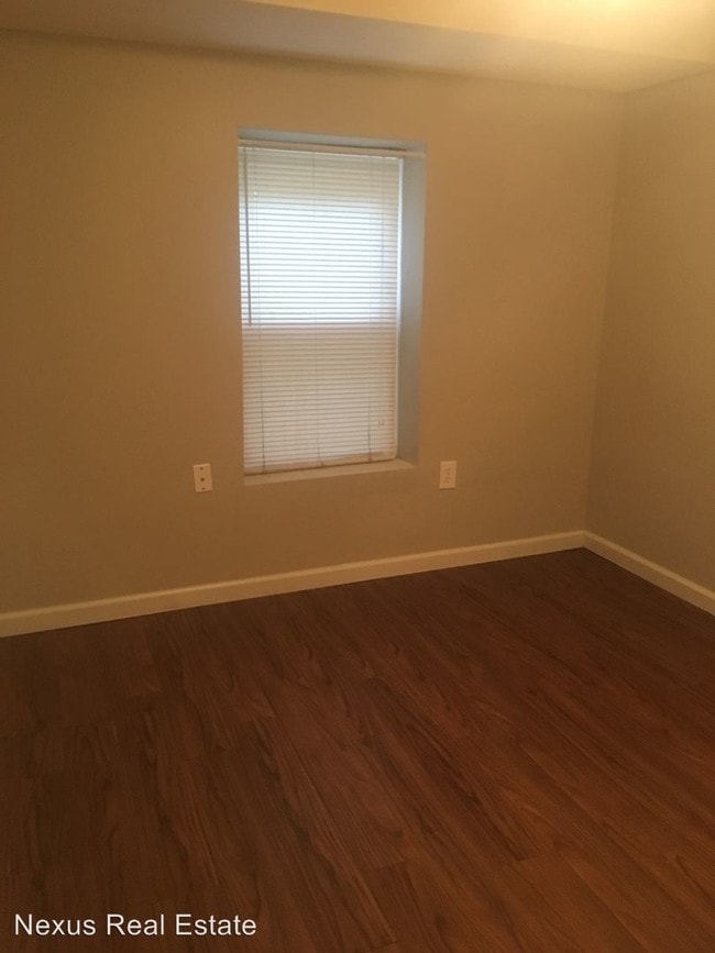 Building Photo - 4 br, 2 bath Apartment - 1509 Bingham Street