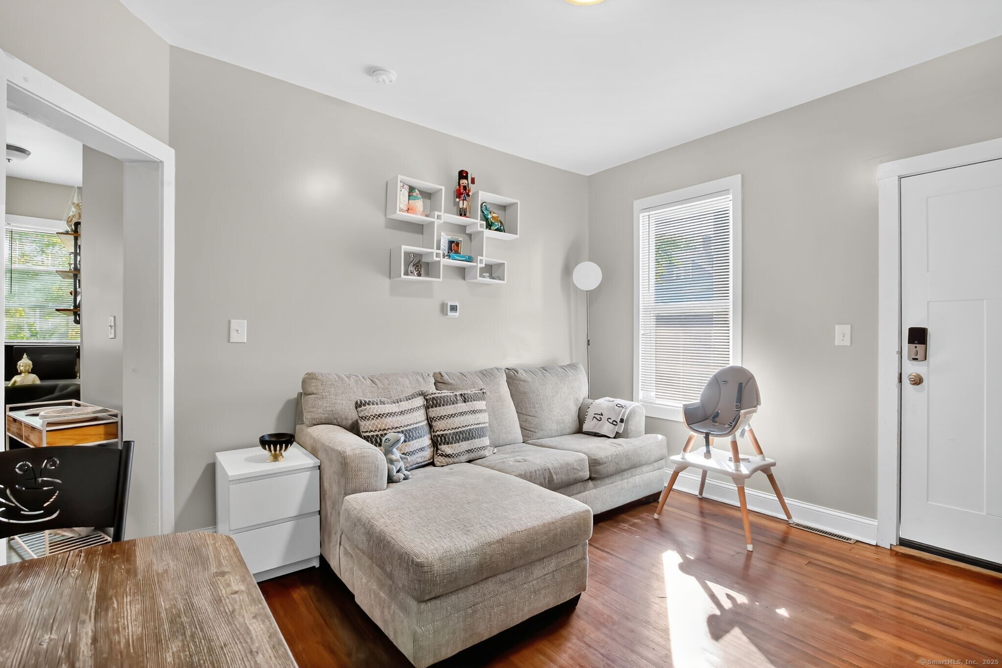 Building Photo - 14 Belden St