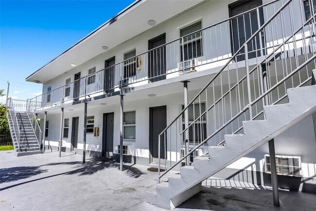 Primary Photo - 1245 NW 60th St