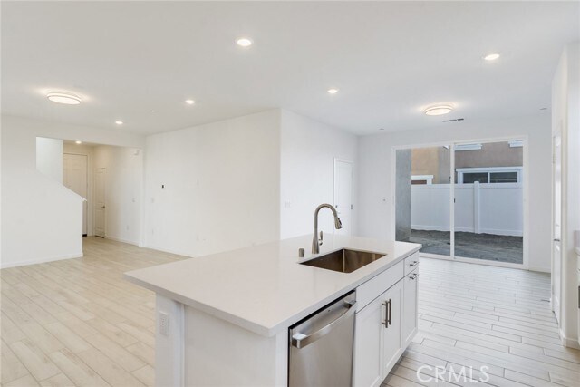 Building Photo - 10858 Pala Bells St