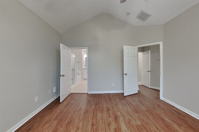Building Photo - 6506 Rose Willow Ln