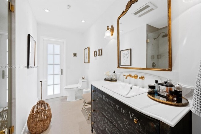 Building Photo - 9980 SW 128th St