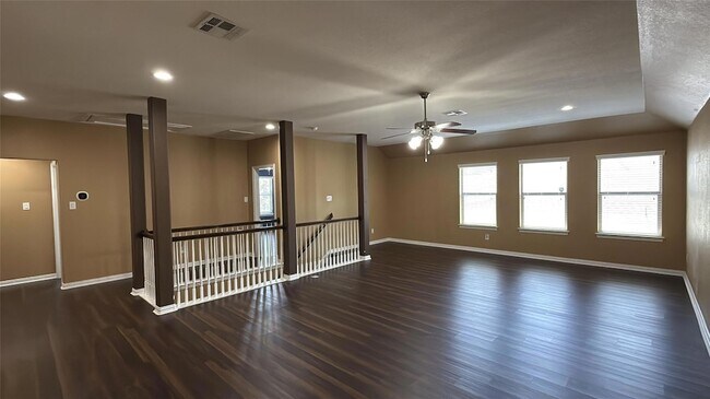 Building Photo - 1032 Dyer Crossing Way