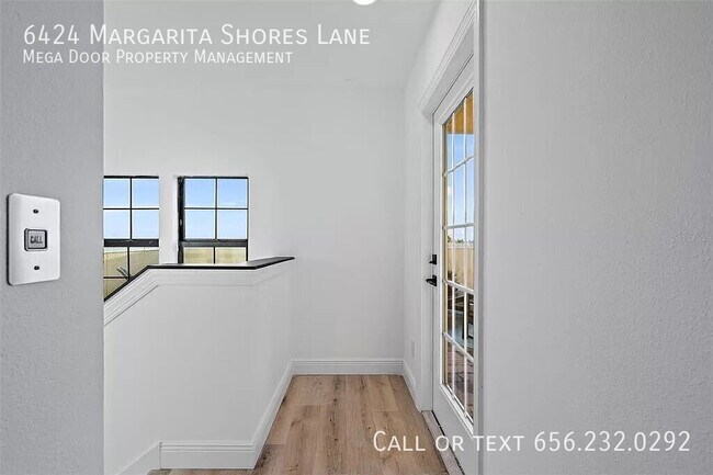 Building Photo - 6424 Margarita Shores Ln