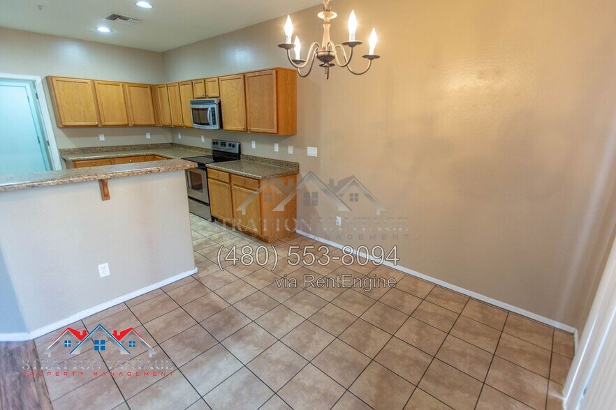 Building Photo - 1423 N 81st Ave