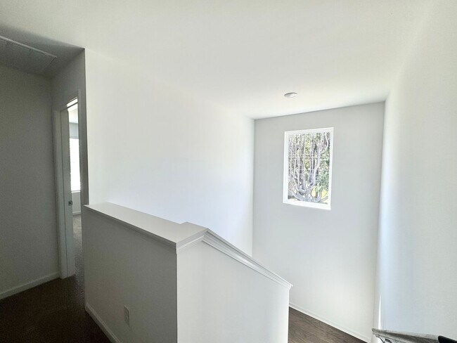 Building Photo - NEW 4 br 2.5 ba with loft and private study in the Kensington community READY MAY 2026