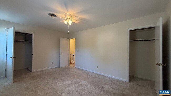 Building Photo - 282 Albert Ct