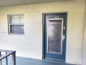 Building Photo - 1820 SW 81st Ave