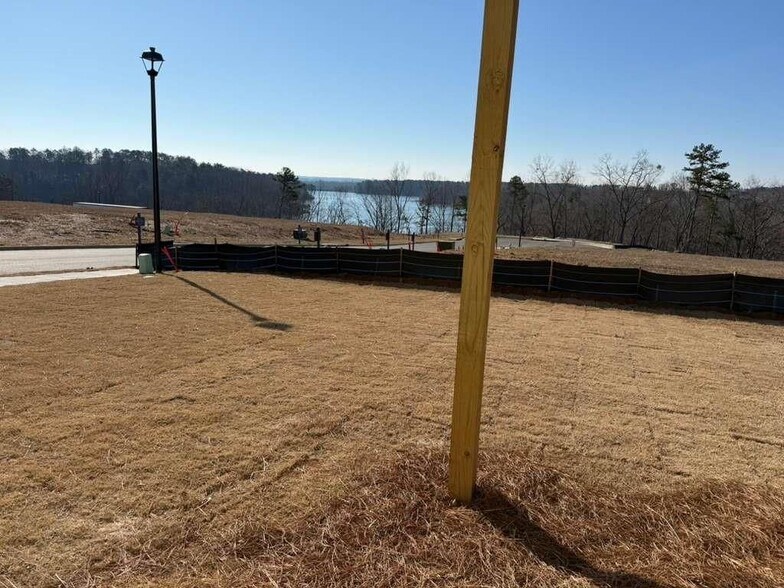 Building Photo - 1122 Winding Br Dr