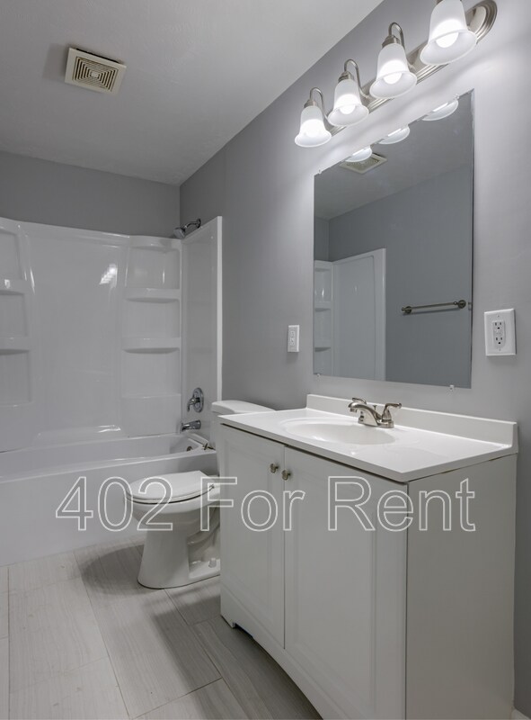 Building Photo - 8061 Arbor St
