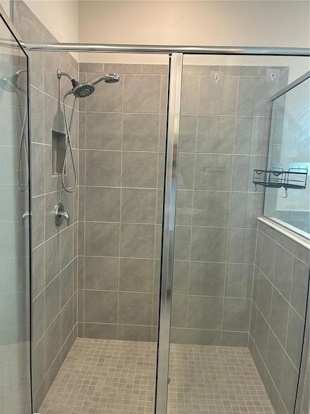 Building Photo - 8737 Bower Bass Cir
