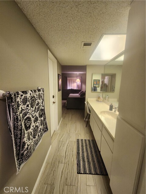 Building Photo - 2230 S Palm Canyon Dr