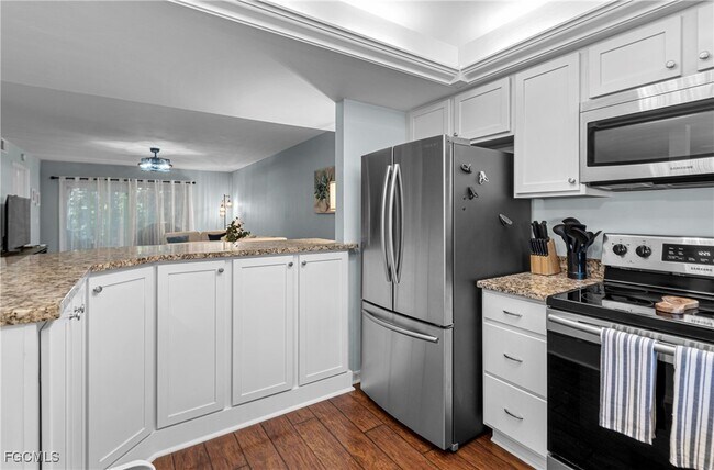 Building Photo - 28280 Pine Haven Way