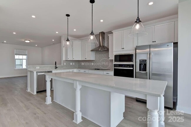 Building Photo - 12032 Storm Ln