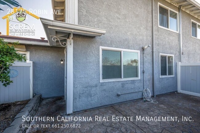 Building Photo - 28175 Robin Ave