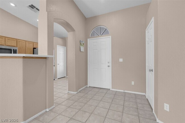 Building Photo - 2007 Mountain Sunset Ave