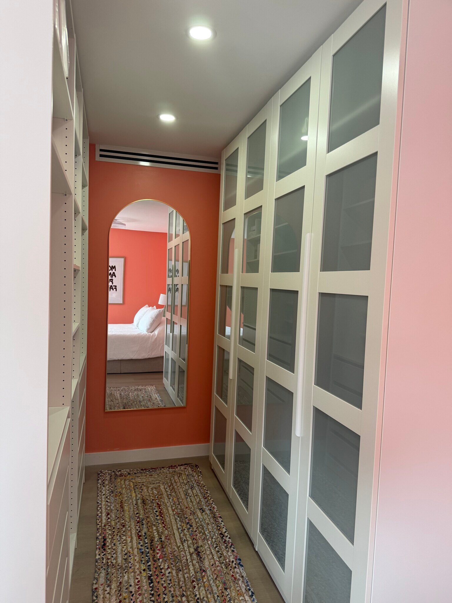 Building Photo - 2899 Collins Ave