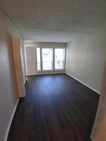 Building Photo - 4288 Bass Pro Dr