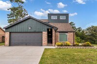Building Photo - 23922 Creek Ridge Dr