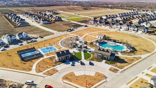 Building Photo - 2102 Windy Trl