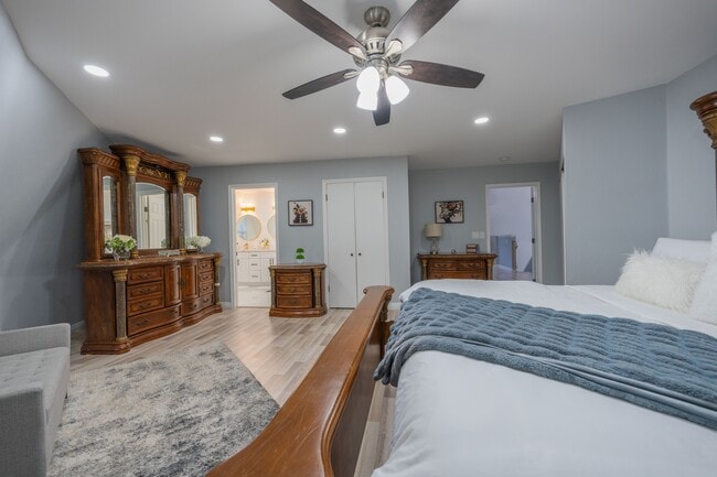 Building Photo - 28205 Meadow Oak Ln