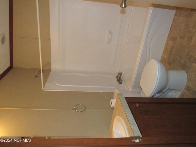 Building Photo - 900 NC-241