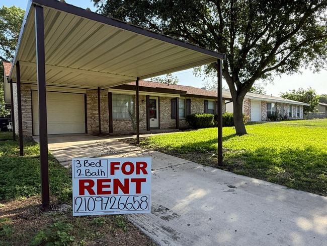Building Photo - 5059 Galahad Dr