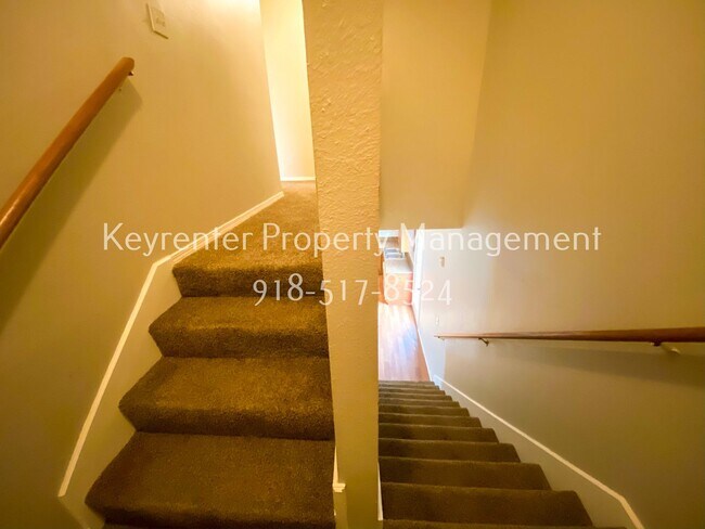 Building Photo - 3 Bed | 1.5 Bath in Central Tulsa!