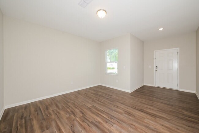 Building Photo - 4314 Georgia Cir