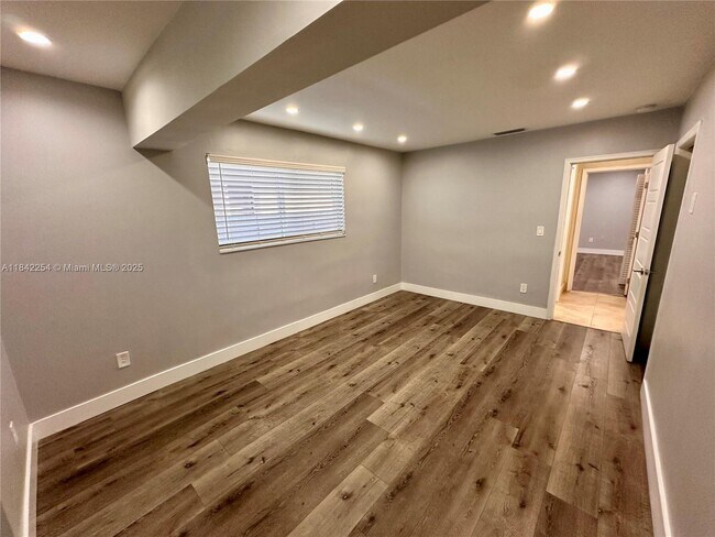 Building Photo - 8943 SW 25th St
