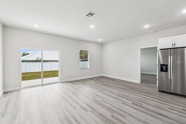 Building Photo - 13053 SW 36th Ct