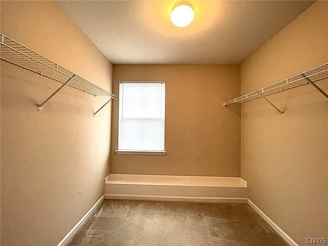 Building Photo - 113 Weeping Willow Way