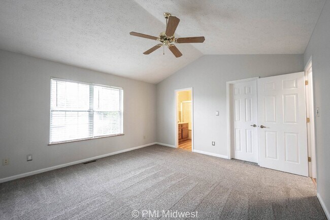 Building Photo - 860 Sable Ridge Dr
