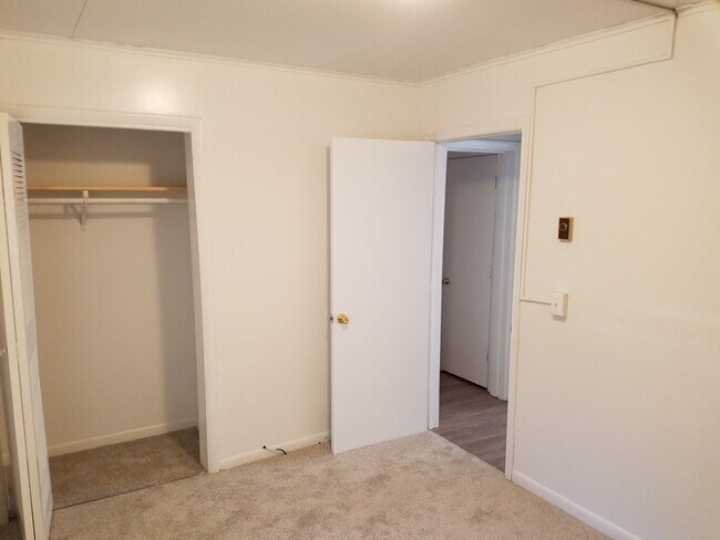 Bedroom #2 - 1200 Craigmont Dr