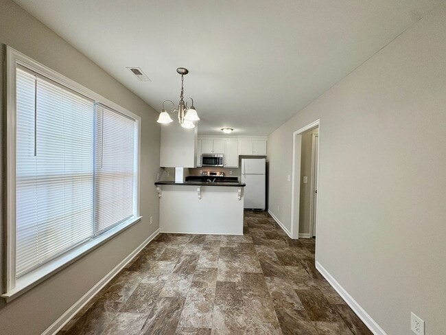 Building Photo - One Story 3 Bedroom 2 Bath Brand New