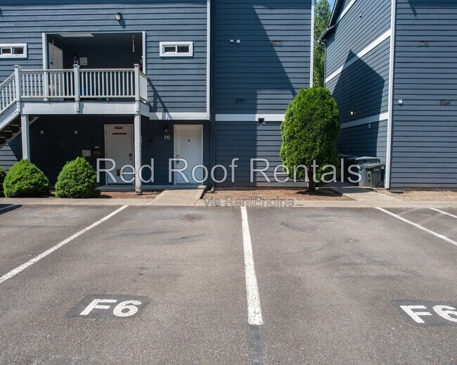Building Photo - 3939 10th St SE
