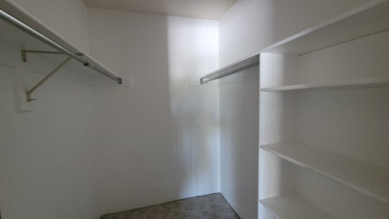 Building Photo - 324 Wright St