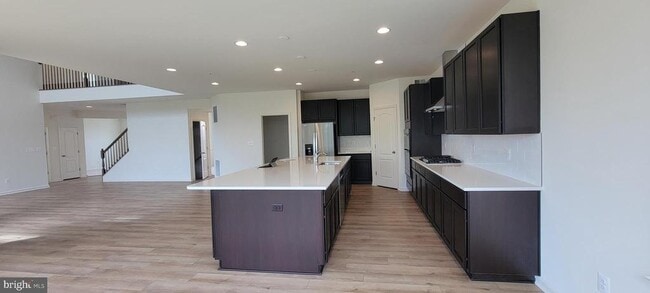 Building Photo - 9431 Alloway Dr