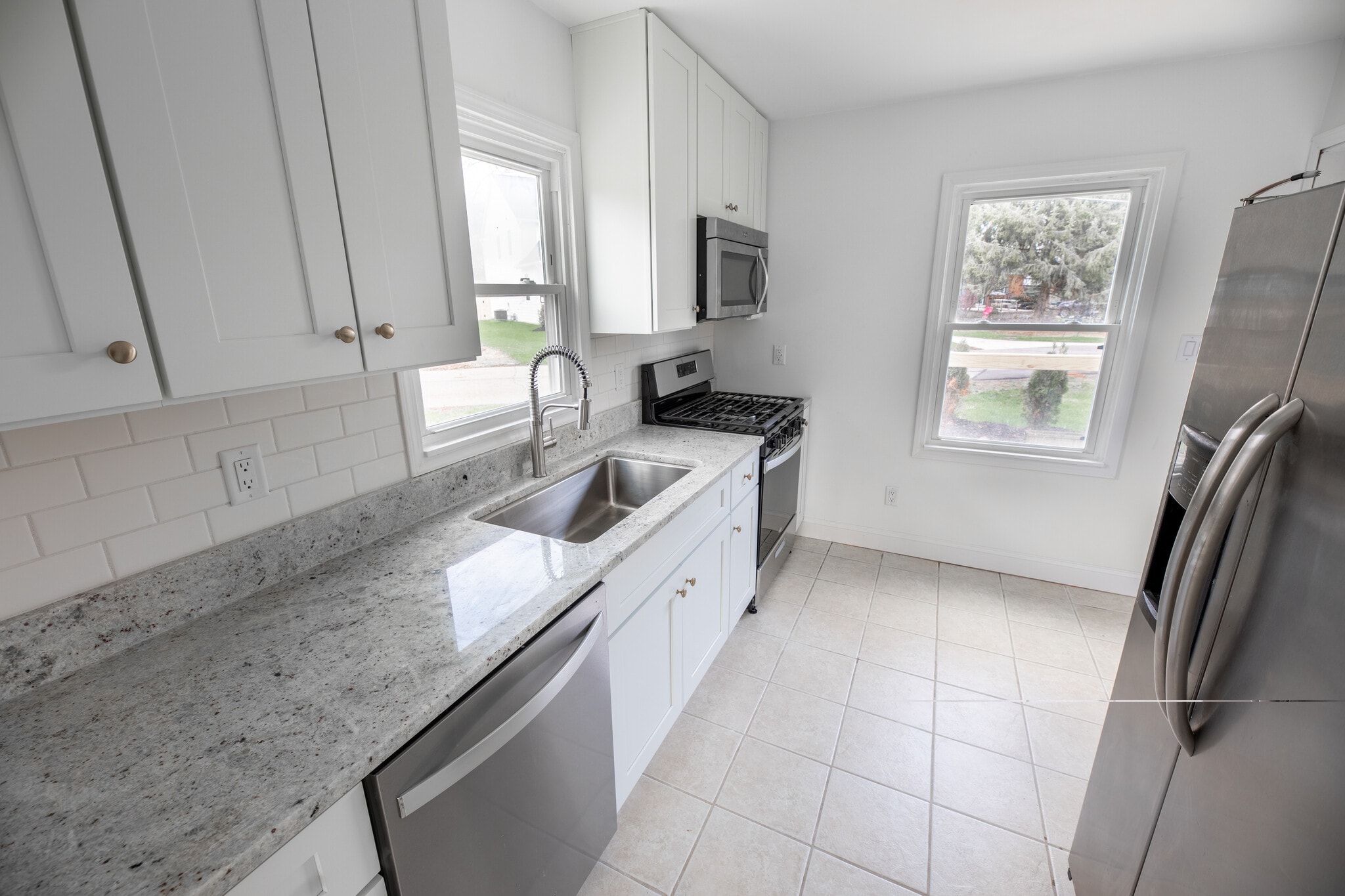 Building Photo - 4582 Cooper Rd